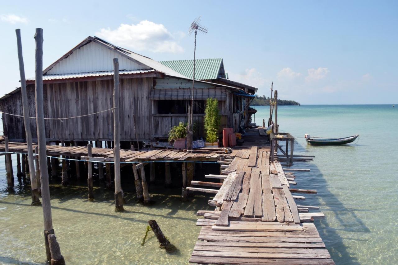 Salacia'S Suite Prek Svay Village Exterior foto