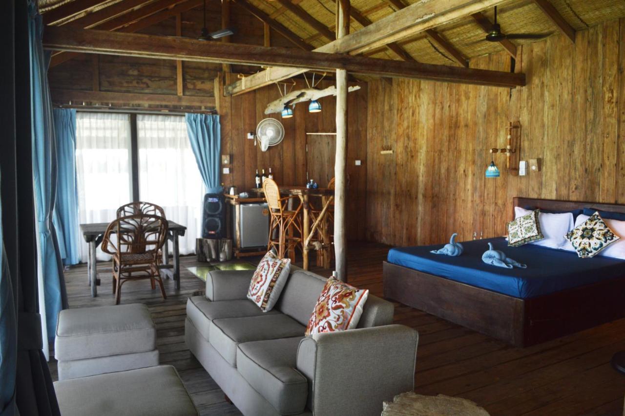 Salacia'S Suite Prek Svay Village Exterior foto
